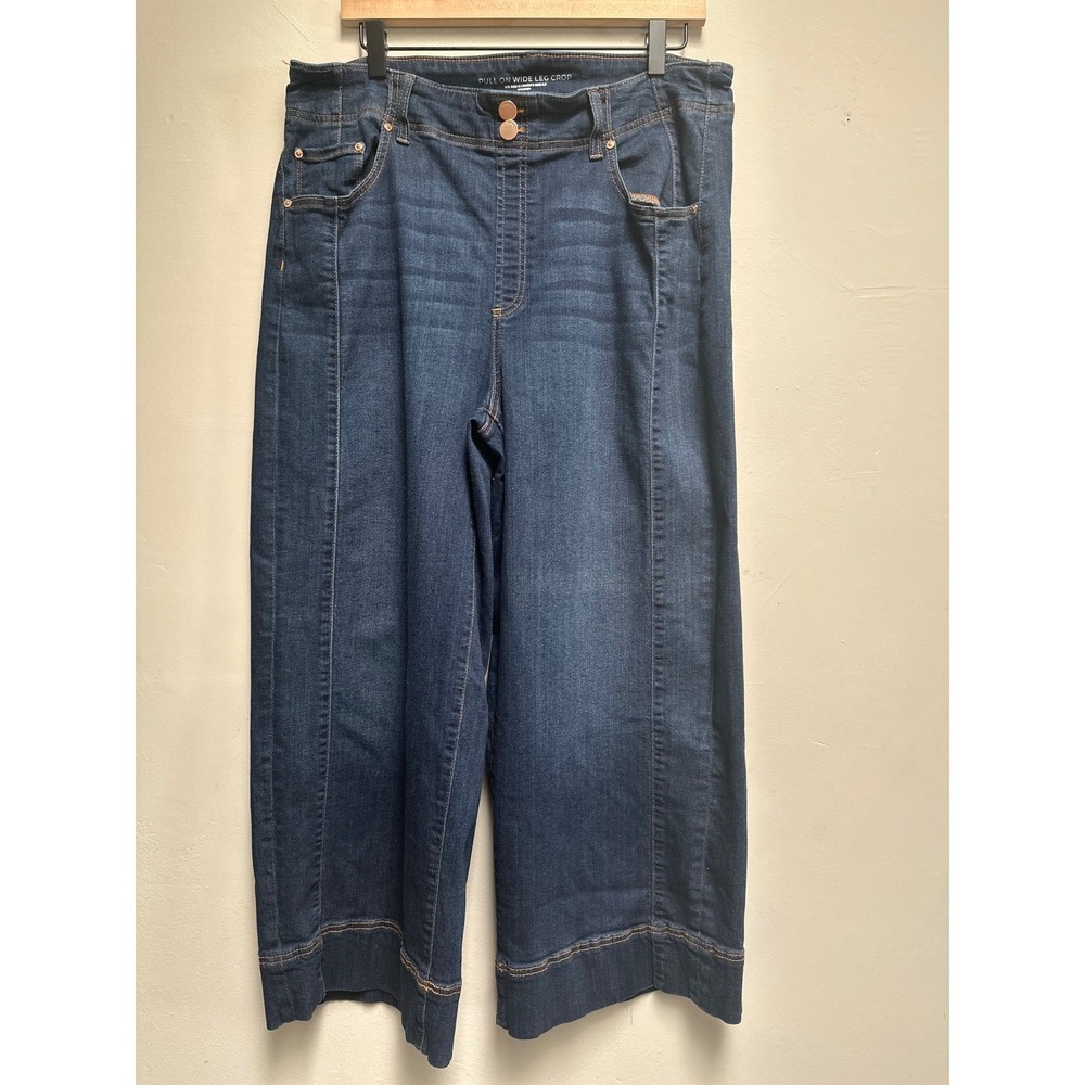 Chico's Pull On Wide Leg Crop Jeans Indigo Blue High Rise Seam Detail Size 14